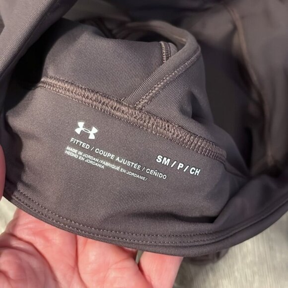 Women’s Under Armour ‘Rush’ Sports Bra Top Ash Taupe Size S Cross Back - Picture 5 of 5